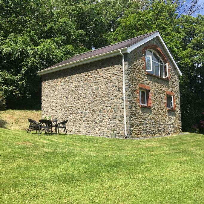 Beautiful Garden Cottage, Close To Llandeilo. Hoel-galed Exterior foto